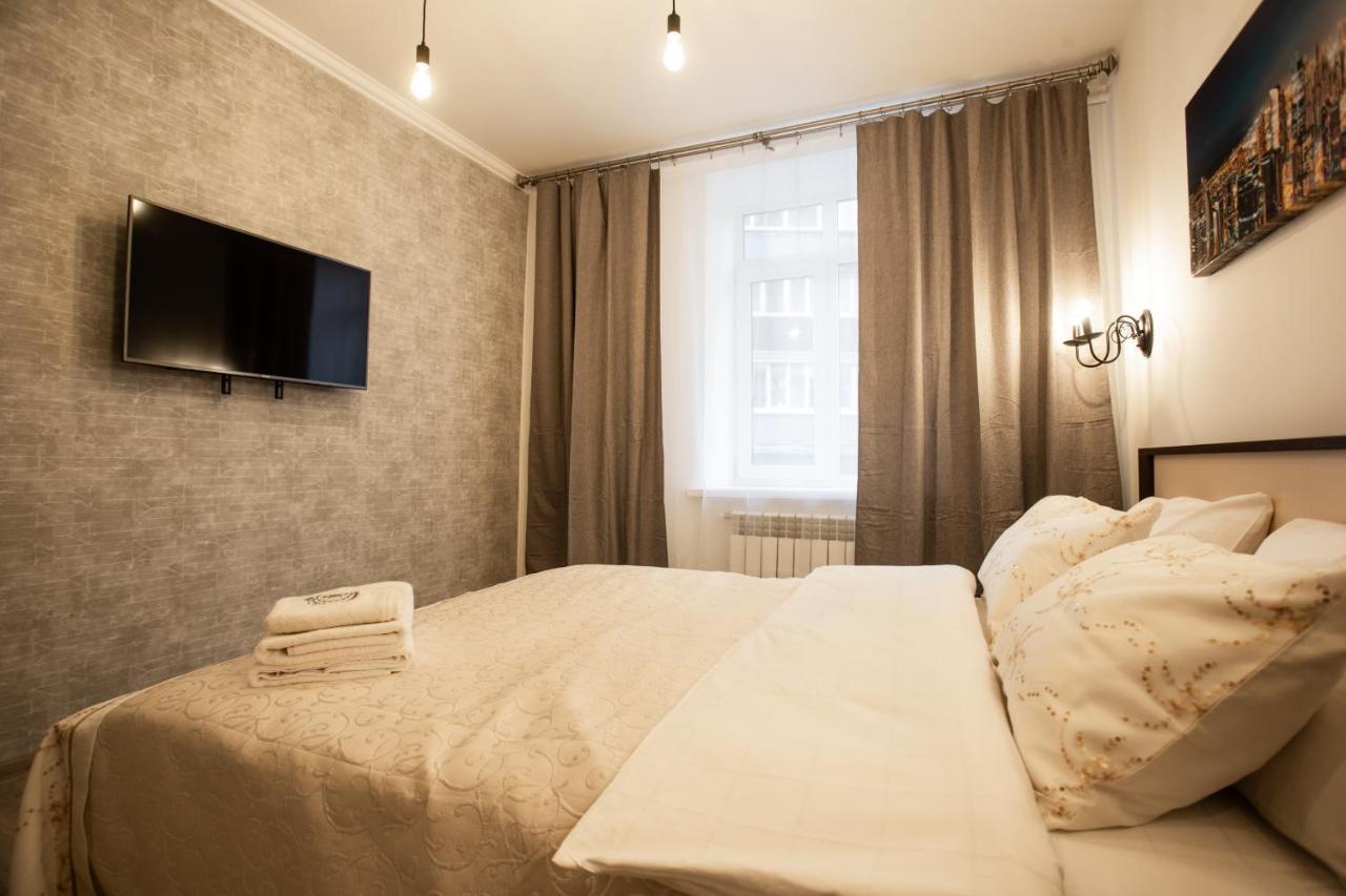 Ultra Lux 3 Rooms Apartment Near Arena City Kyiv Exterior photo
